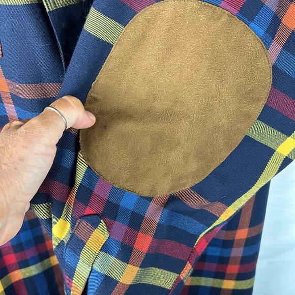 Basic Options Colorful Plaid Flannel Button Down Shirt Shacket Size Medium - Picture 3 of 7